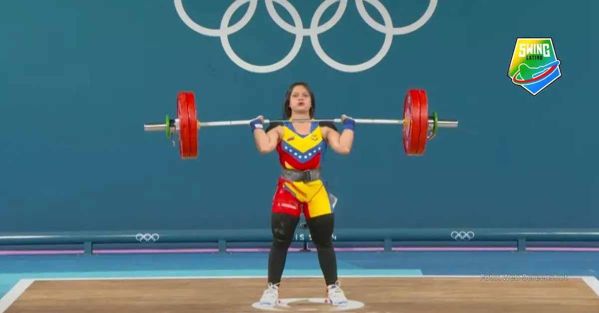 La venezolana Anyelin Venegas participó este 8 de agosto en la categoría -59 kilogramos del levantamiento de pesas en París 2024